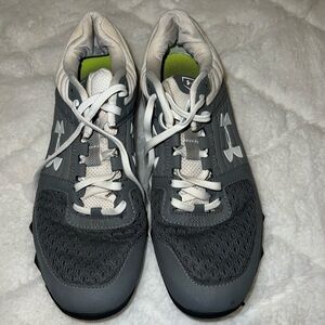 MENS UNDERARMOUR TURF SHOES